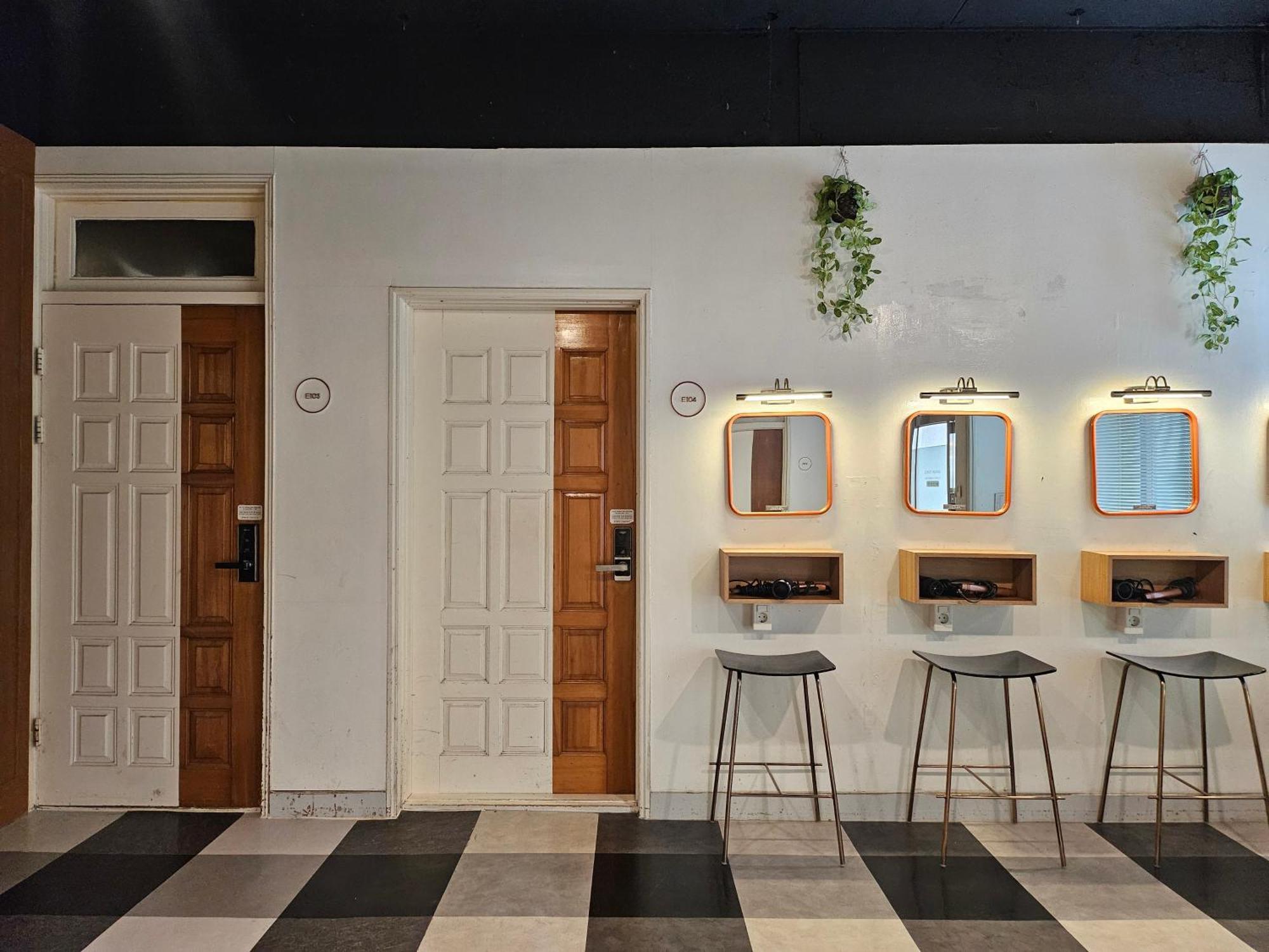 Mido Hostel Seogwipo Bagian luar foto