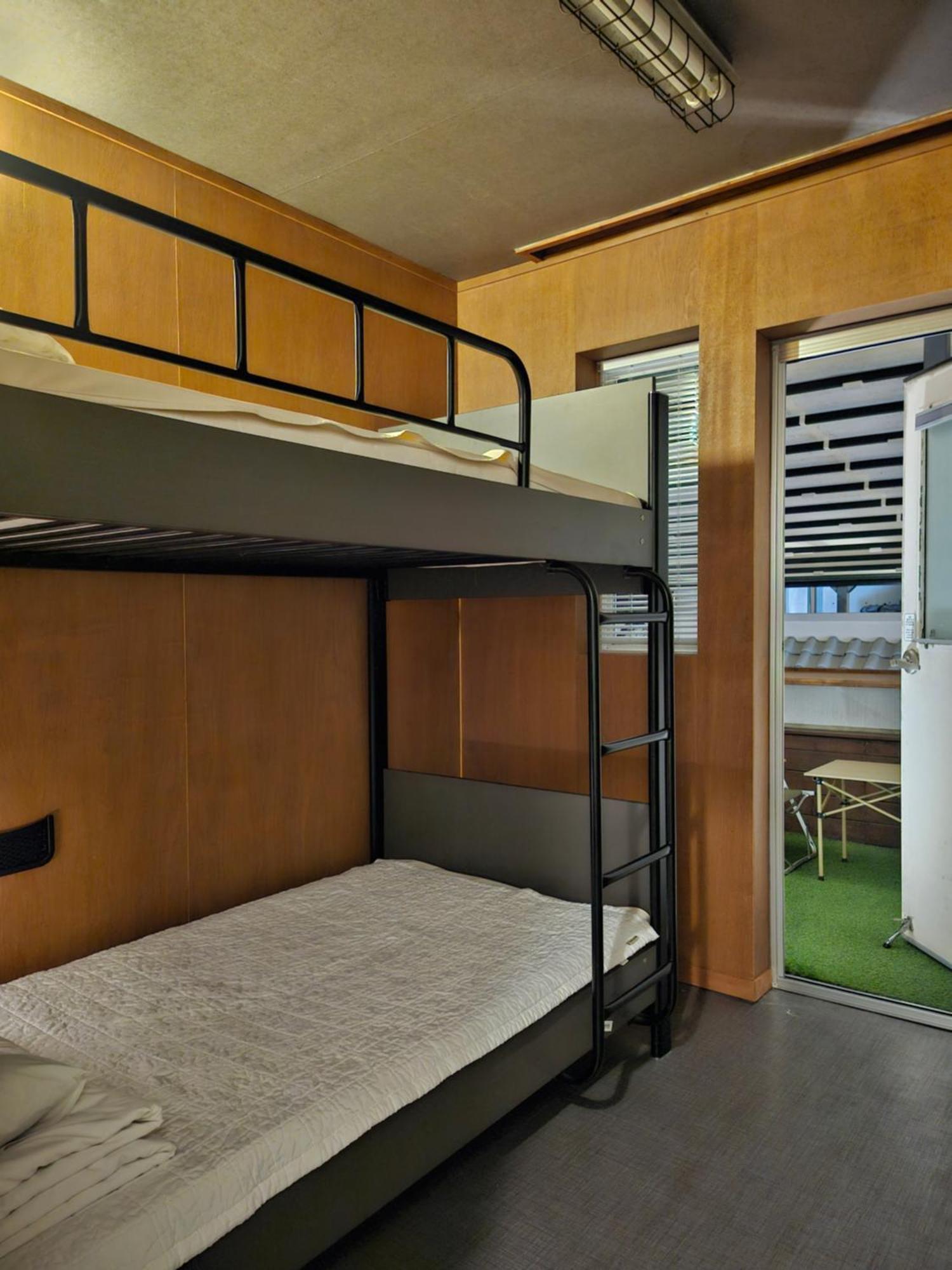 Mido Hostel Seogwipo Bagian luar foto