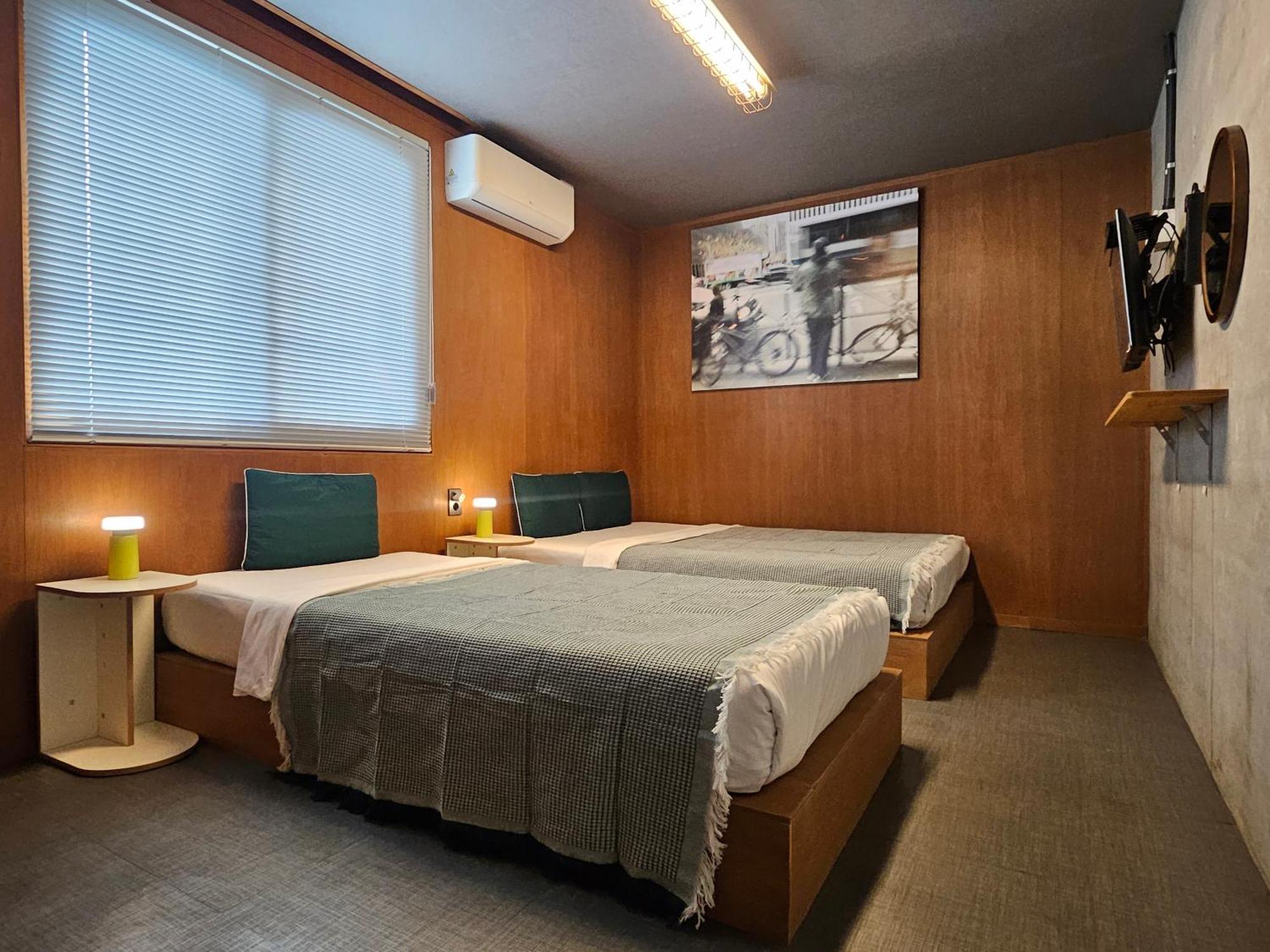 Mido Hostel Seogwipo Bagian luar foto