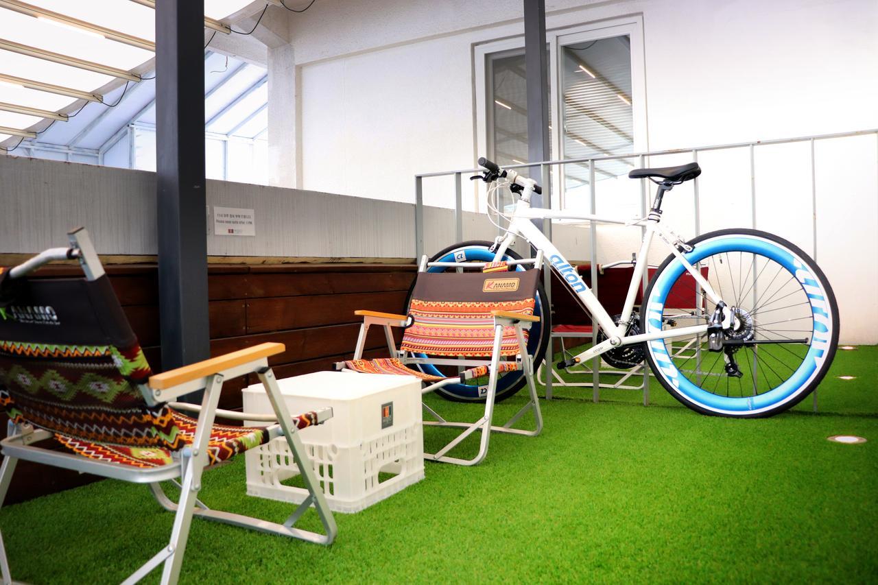Mido Hostel Seogwipo Bagian luar foto