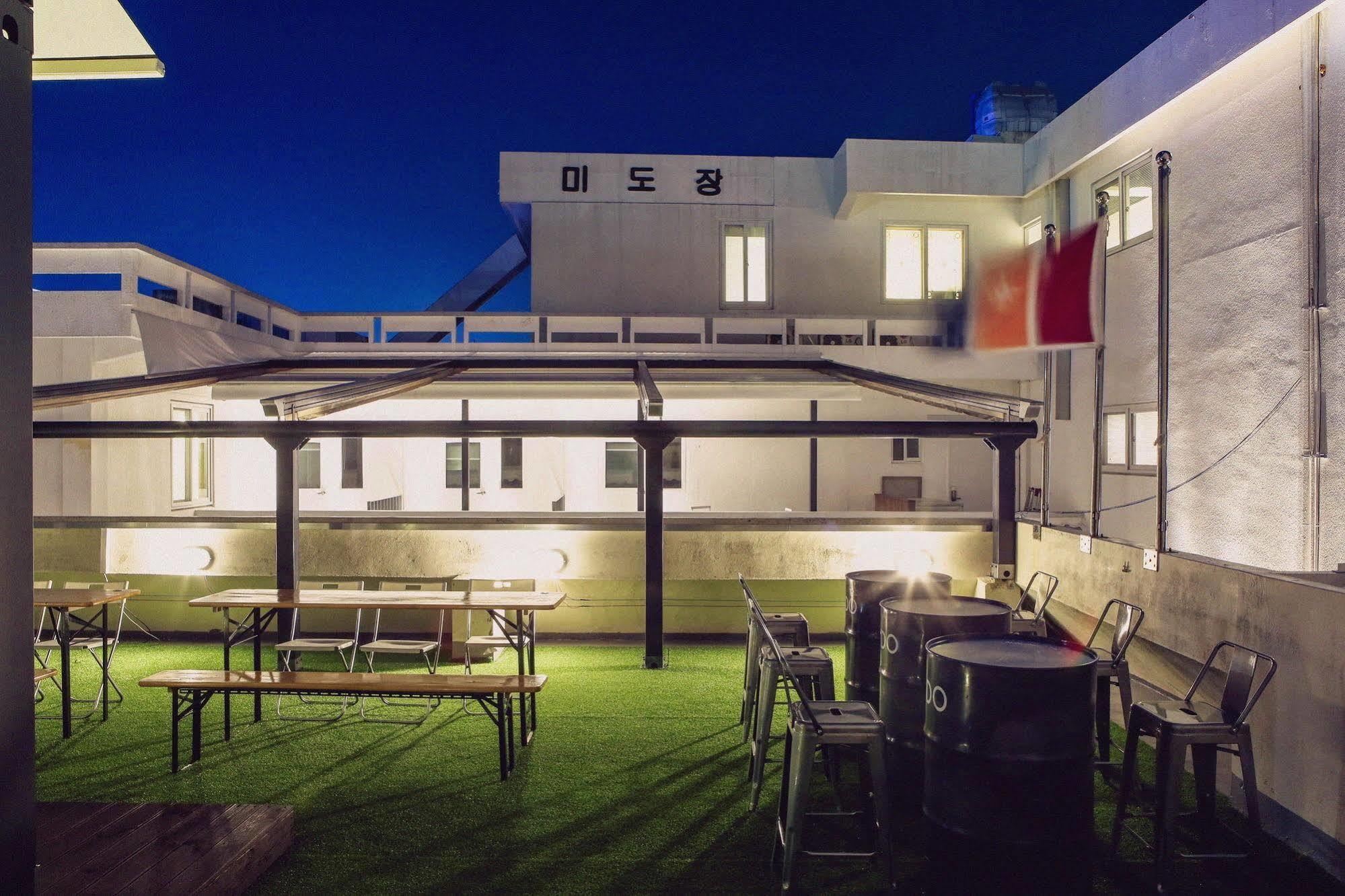 Mido Hostel Seogwipo Bagian luar foto